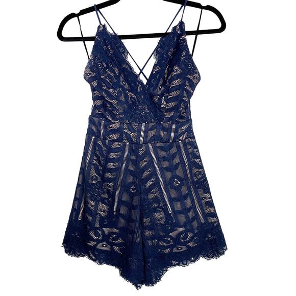 Blossom Cross Open Back Lace Romper Size 6 Navy Blue Playsuit Sleeveless V Neck - Picture 1 of 10